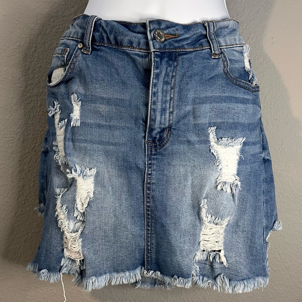Wax Jeans Distressed Large Denim Raw Hem Woman’s Mini Skirt